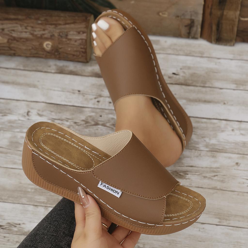 Large Size Platform Casual Slippers Women's Shoes New Wide Strip Simple and Fashionable Fish Mouth Wedge Slippers