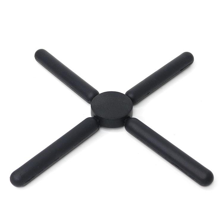 

Креативная силиконовая подставка под горячее и салфетка в форме креста чёрный