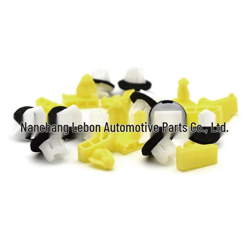 Nissan Juke Front Rear Wheel Arch & Trim Clip Set