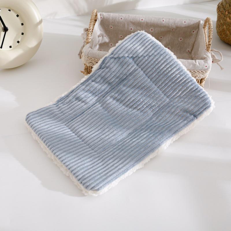 Warm Flannel Fleece Nest Pad for Small Pets: Hamsters, Hedgehogs, Chinchillas, Rabbits