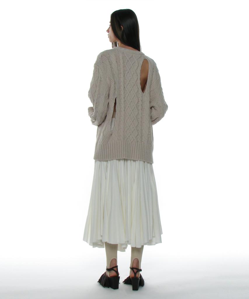 PARTIMENTO WOMEN Heavy Cutout Cable Knit Crew Neck_Ivory
