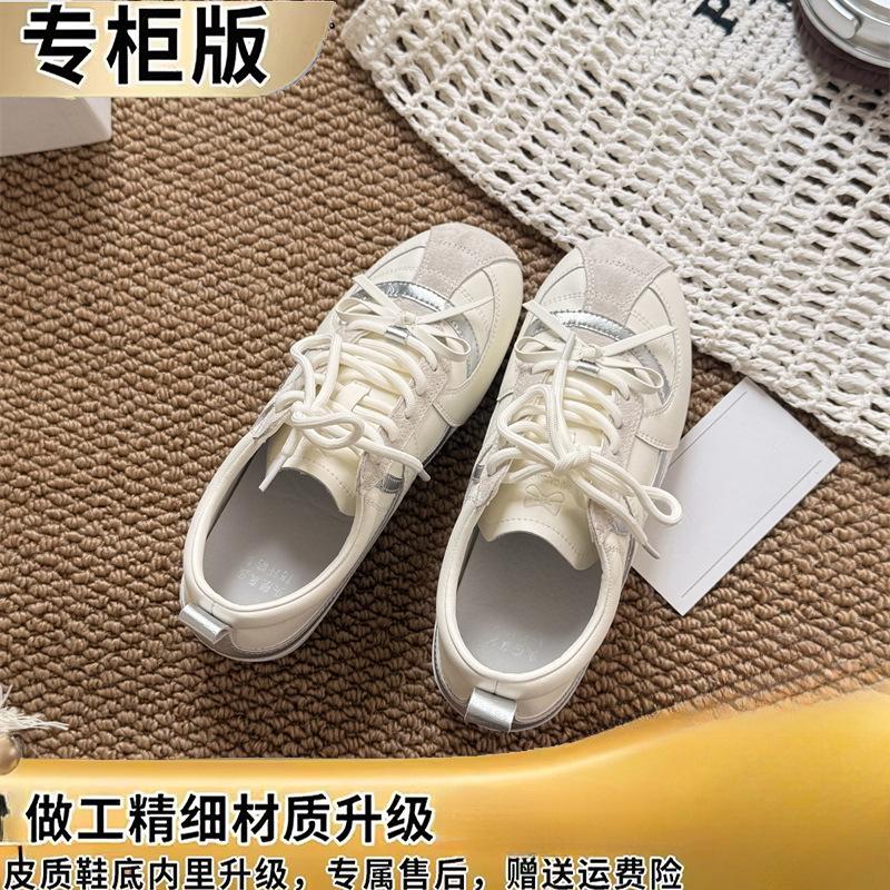 Silver Women's 2 Spring and Autumn New Versatile Lightweight Soft Sole Trend Casual Shoes Sports Little White Shoes
