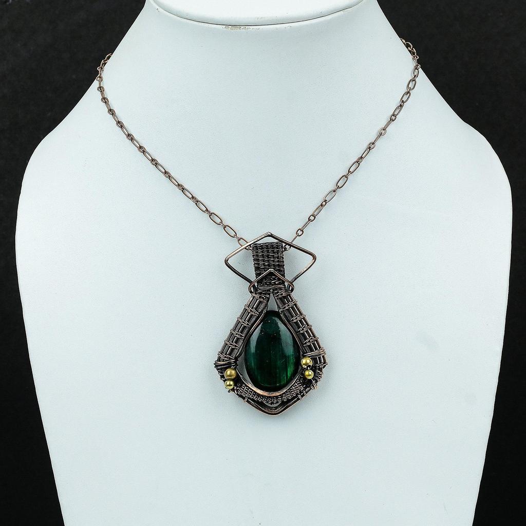 Green Fire Labradorite Gemstone Pendant Copper Wire Wrapped Pendant Handmade Copper Jewelry Latest Design Pendant Wire Wrap Jewelry For Gift