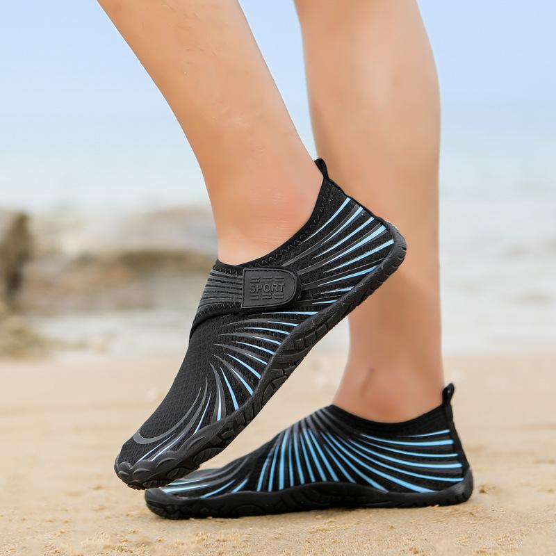 Outdoor parent-child creek shoes beach shoes men's and women's wading shoes anti-cut sea shoes quick-drying non-slip swimming shoes snorkeling shoes