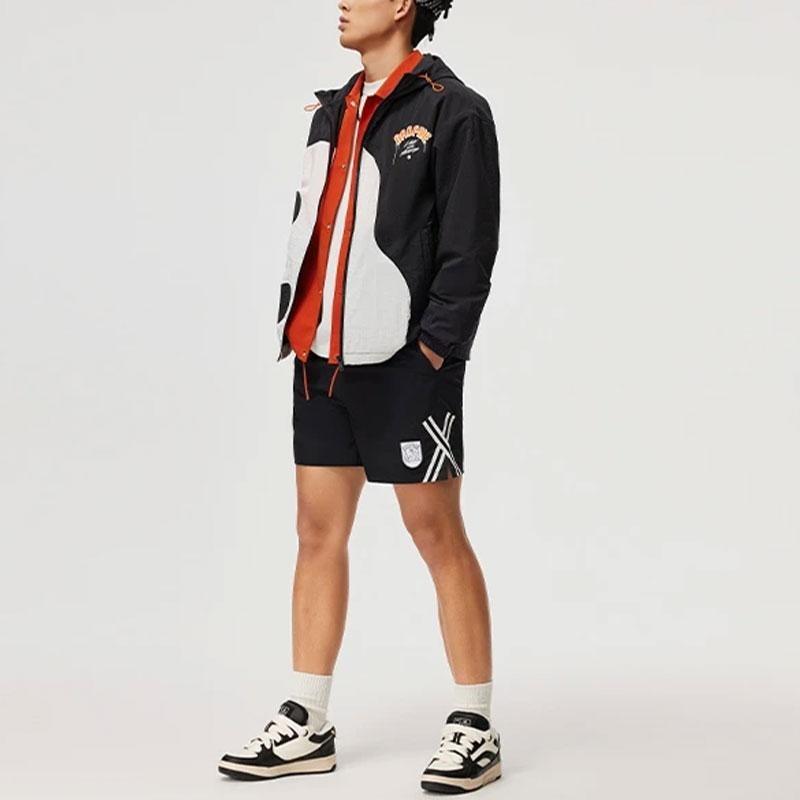 Li Ning Basketball Series Bad Five Letter B Color Block Splicing UV Resistant Hooded Loose Sports Windbreaker Men Outerwear Black AFDU417-3