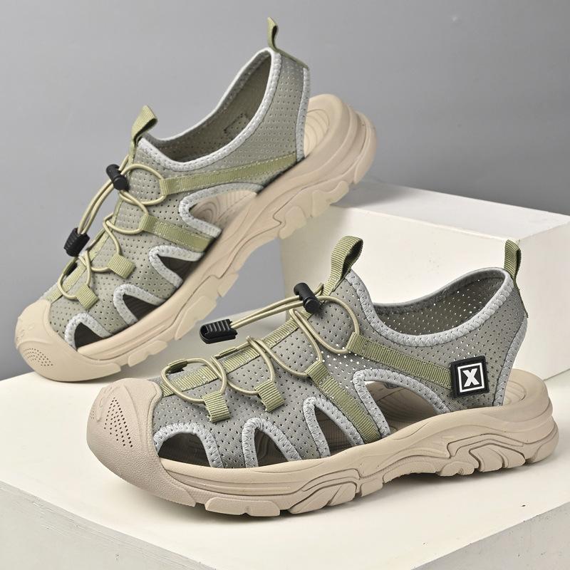Sandals Men's 2024 Summer Breathable Hollow Baotou Beach Shoes Men's Outdoor Sports Non-slip Soft Sole Wading Hiking Shoes