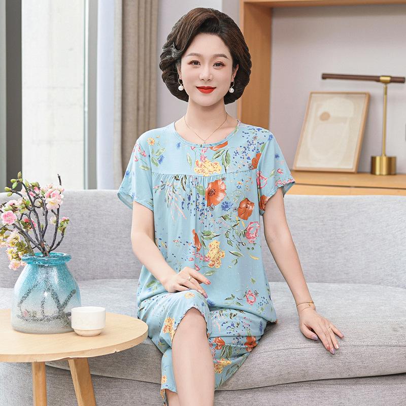 

«Женская летняя пижама из хлопка и шелка»: Комплект из двух предметов с коротким рукавом, свободного кроя, для людей среднего и пожилого возраста, больших размеров, для ношения на открытом воздухе. XXXL (70-80 kg)