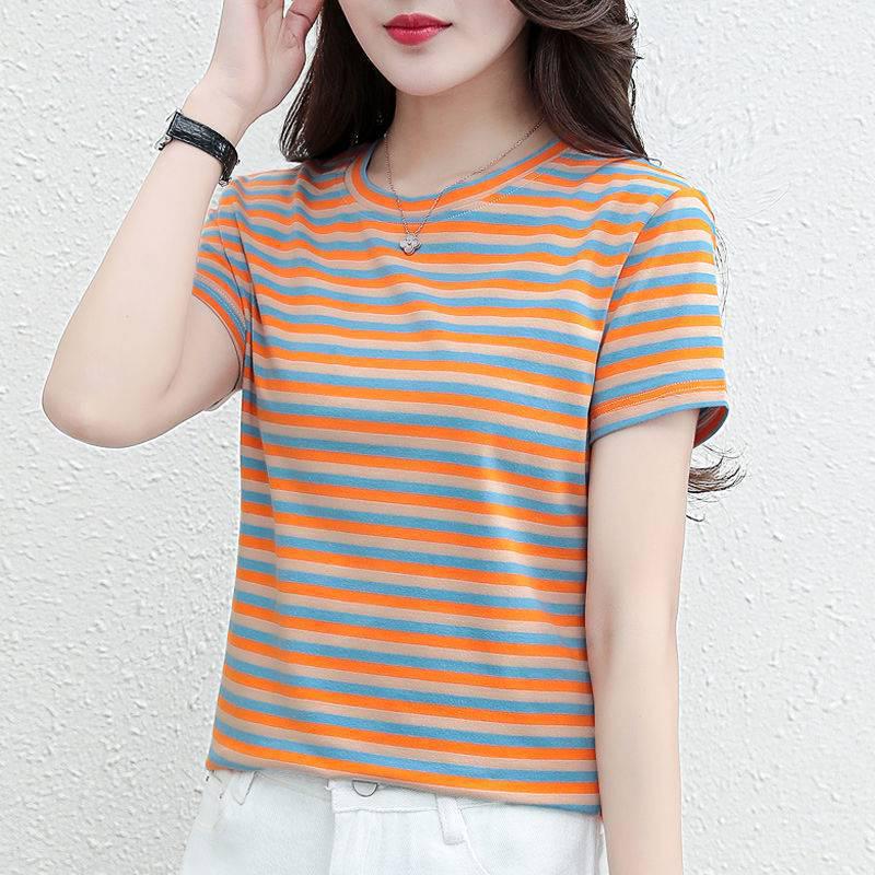 Dam T-shirt med ränder i större storlek för sommaren - Snygg, Föryngrande, Rymlig passform, Kortärmad vardagstopp