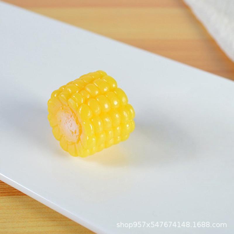 PVC Corn Cob Children's Role-Play Toy: Kitchen Vegetable Model for Early Education and Cognitive Development.
