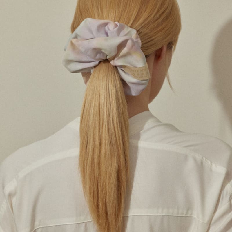 Favorite Noun Watercolor Scrunchies_Frosted