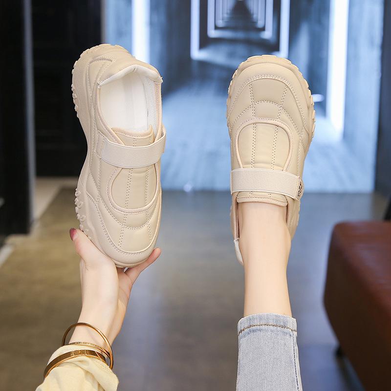 2025 Autumn and Winter New Korean Version Round Head Little White Board Shoes Women's Velcro Casual Sports Shoes Fashion Mary Jane Single Shoes