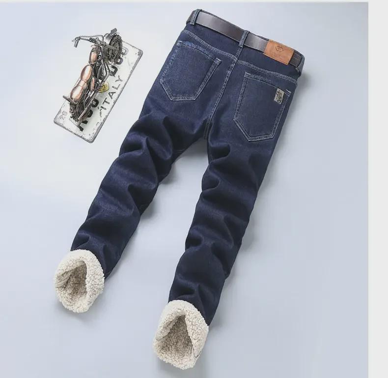 Men's Winter Fleece-Lined Thick Jeans: Loose Straight, Durable Warm Pants