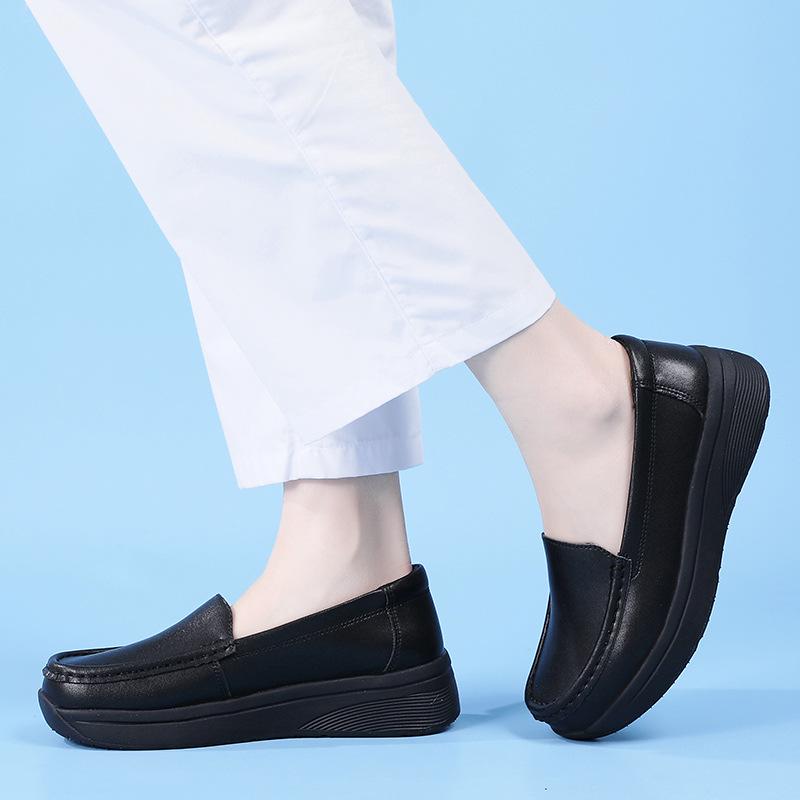 Spot Nurse Women's Genuine Leather Non-Slip Breathable Soft Sole Hospital Work Shoes - Comfortable & Stylish for Outdoor Wear