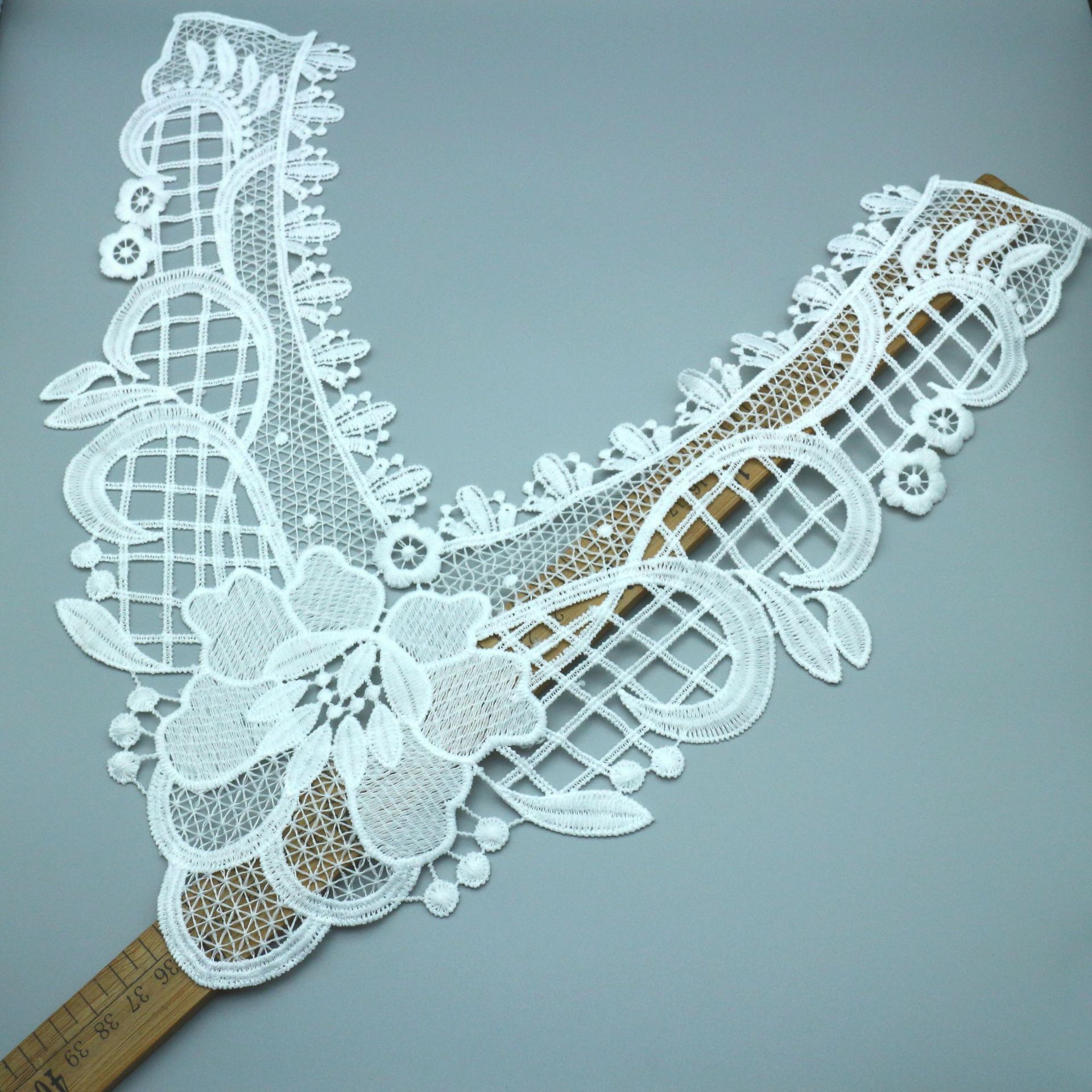 Кружевной воротник, растворимый в воде, Воротник с вышивкой из молочного шелка, Трехмерная ажурная брошь, Накладной воротник, Кружевные аксессуары для DIY E49R4