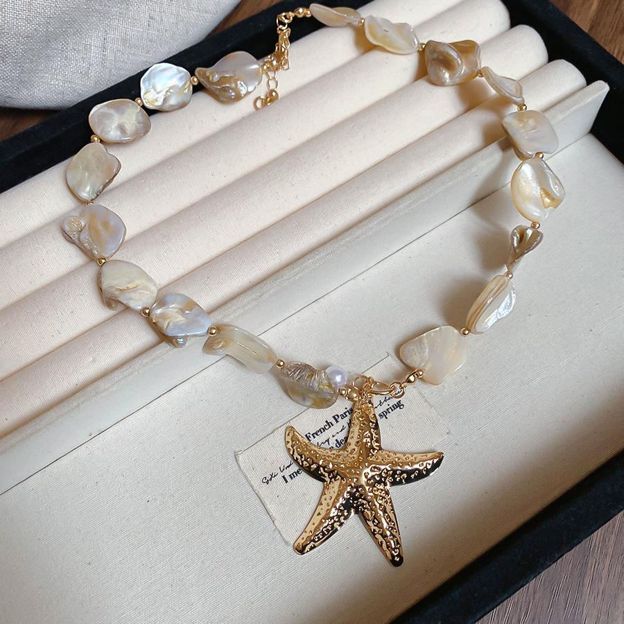 Summer dopamine stained glass crystal beaded necklace collarbone chain design sense niche item decoration