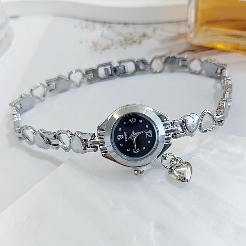 Caring Women's Watch Temperament Versatile Student Quartz Watch Bracelet Women's Watch