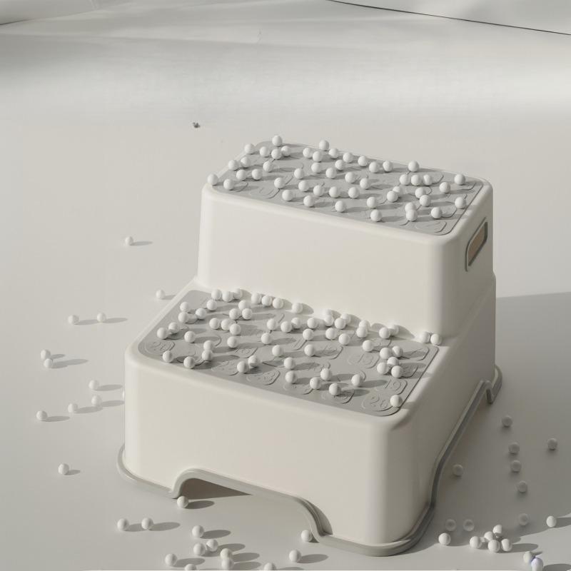 Portable Step Stool Bathroom Anti Slip Two-step Ladder: Suitable for Toilet Training and Sink - Plastic, No Electricity Required