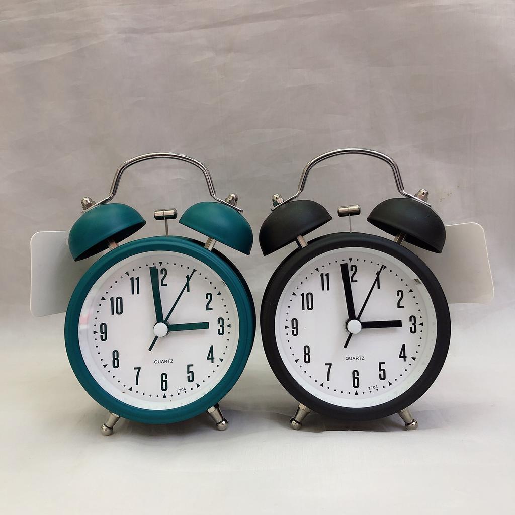 2.5-inch metal alarm clock, advanced color window box alarm clock, student gift display watch