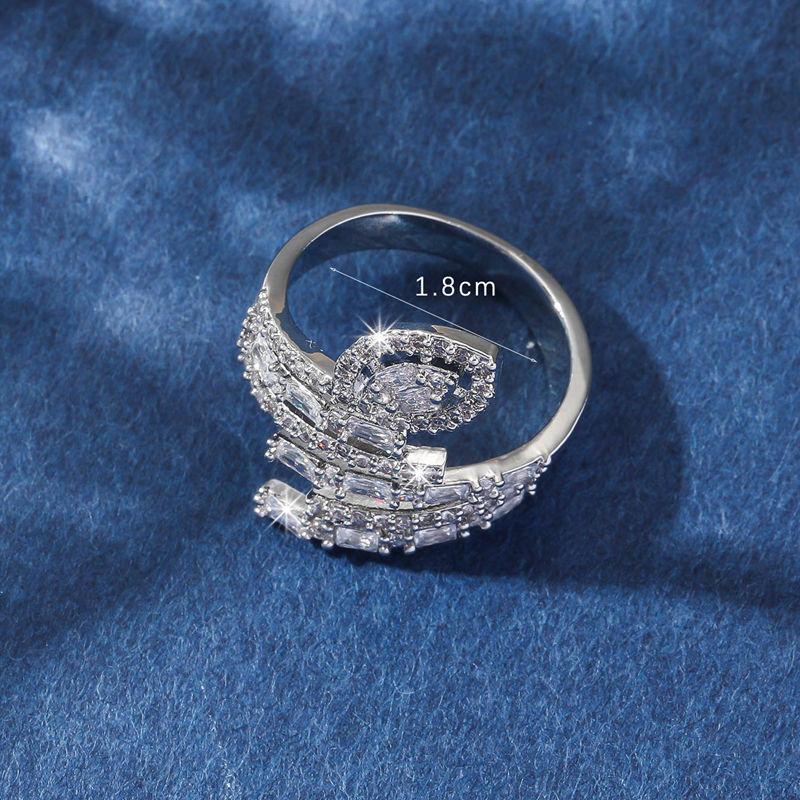 GemChic Women's Ring Personality Irregular Geometric Opening Adjustable Ring Female Retro Embed Zircon Finger Ring Birthday Christmas Jewelry Gift