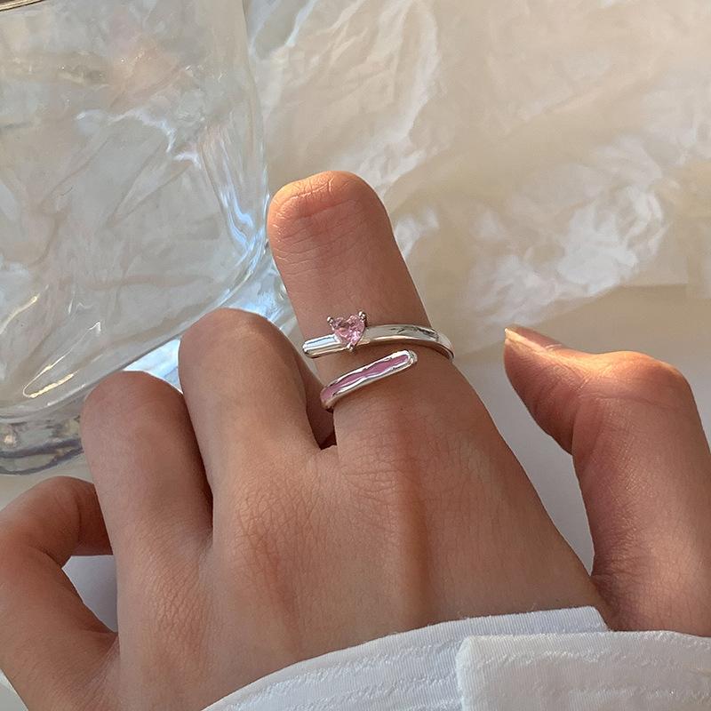 Eyecatching Heart Copper Design Ring For Women Adjustable For Comfort And Style