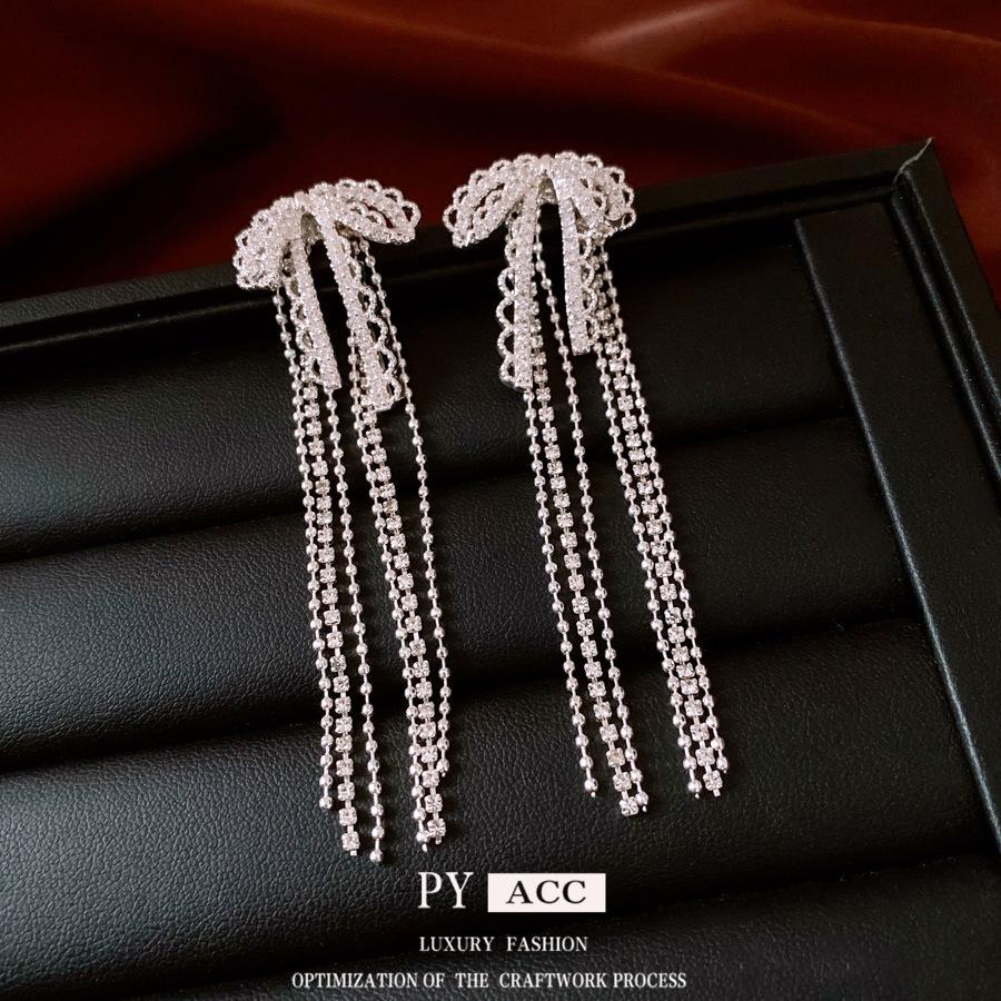 Micro-inlaid Zircon Super Fairy Temperament Sweet Stud Earrings Lace Versatile Earrings Silver Needle Exquisite Fresh Earrings