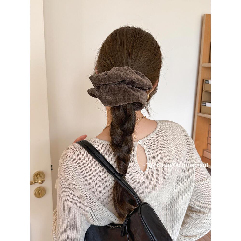 Samt Einfarbige Damen-Scrunchie - Herbststil, Großes Haargummi-Accessoire