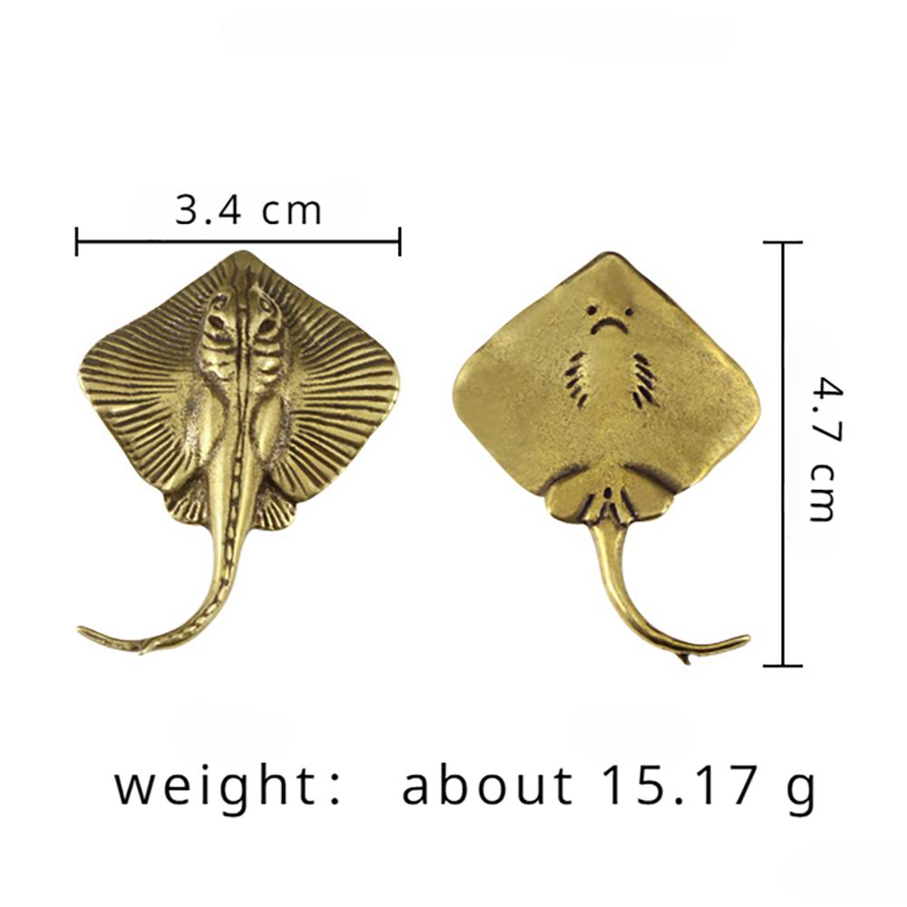 Brass Devil Fish Small Ornament Ocean Manta Ray Animal Tea Pet Home Desk Decorative Decorations Copper Figurines Collection