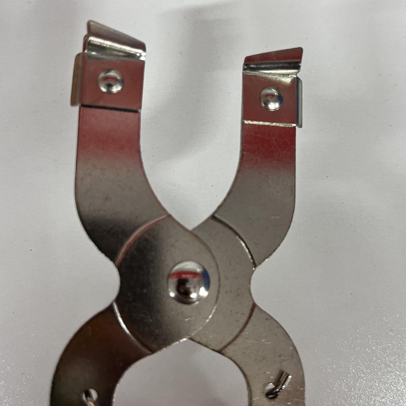 Dugattyúgyűrű eltávolító és beszerelő szerszámkészlet