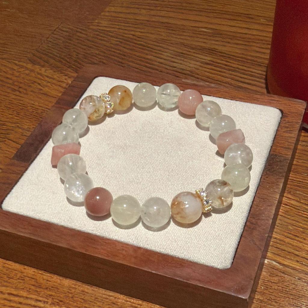 Elegant Yellow Citrine Transparent Bracelet for Women - Light Luxury Single Strand, Gentle Style for Wealth & Beauty