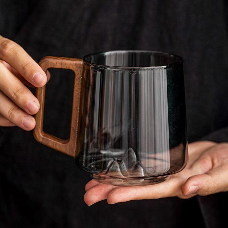 Glass Teacup 450ml with Tea Leakage Tea Cup Mat, Heat Resistant Glass Separate Tea Brewing Anti Scalding Wooden Handle 450ml