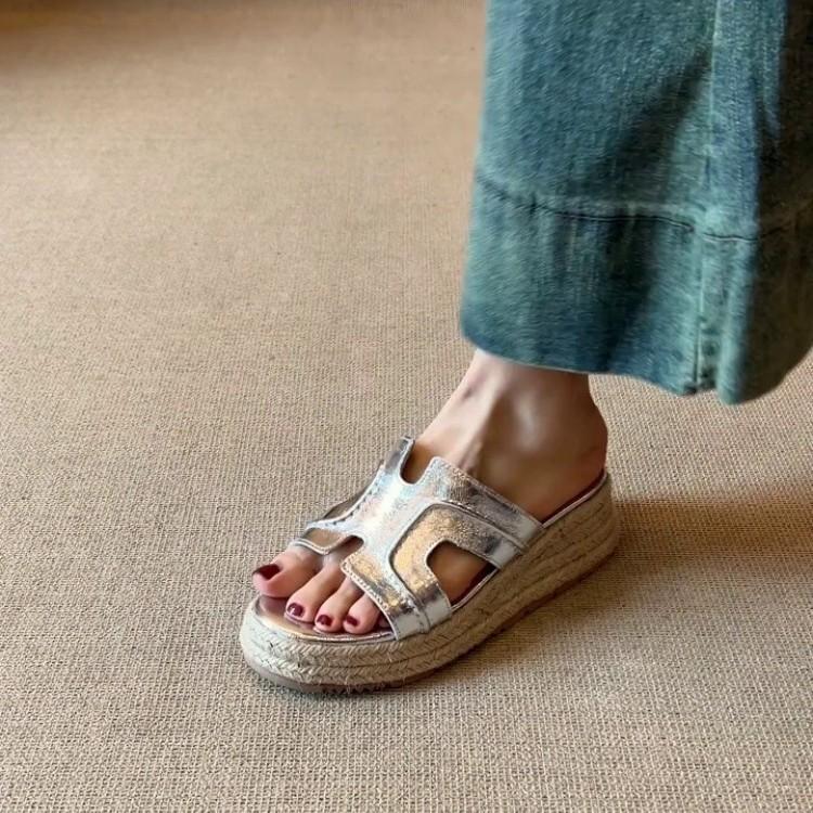 Sheepskin Version~ Genuine Leather Retro Round Head Thick-soled One-word Slippers for Women's Summer Wear Straw Muffin Shoes, High-heeled Cool Slippe