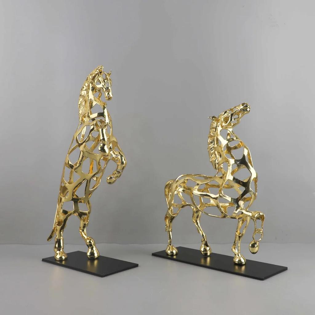 Metal Handicraft Artificial Animal Sculpture Hollow Out A Golden Horse Metal Decorative Figurines Home Decoration Accessories
