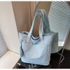 New Simple Commuter Tote Bag Shoulder Bag Large Capacity Lightweight Fashion Versatile Handbag Women's Bag