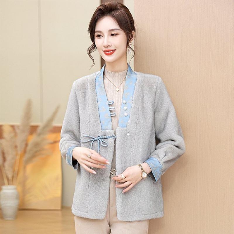 

Шуба из меха норки для новой мамы, осенне-зимнее утолщенное пальто из искусственной кожи, средней длины, для женщин среднего и пожилого возраста, короткая 5XL [recommended 150-80kg] небесно-голубой