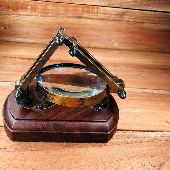 Brass Adjustable Magnifying Glass Vintage Engraved Nautical Table Decor Magnifier
