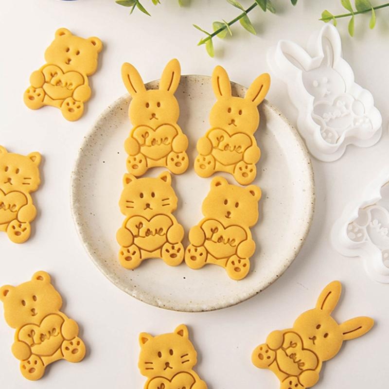 Plastic Cookie Cutters In Cartoon Animal Shape Easy To Clean And Store Perfect For DIY Valentine Treats