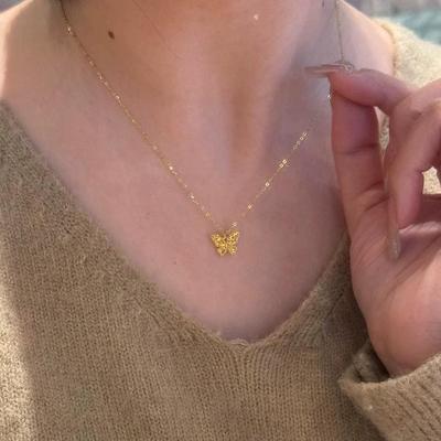 Sparkly Crushed Ice Butterfly Pendant Necklace - Fashionable, Versatile, and Exquisite Clavicle Chain
