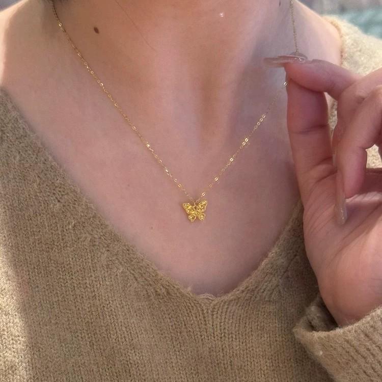 Funkelnder Crushed Ice Schmetterling Anhänger Halskette - Modische, Vielseitige und Exquisite Schlüsselbein Kette