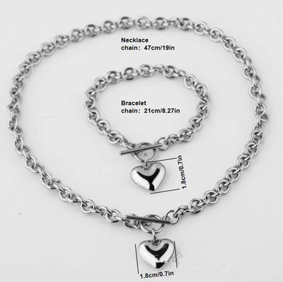 Hollow Peach Heart Necklace and Bracelet Jewelry Set Exquisite Copper Alloy