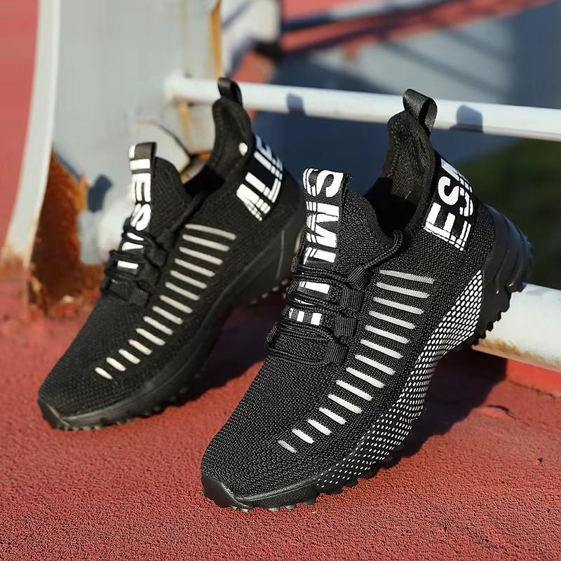 

Мужская обувь Удобные кроссовки Дышащие Модные кроссовки для бега Уличная ходьба Мода Легкие Удобные кроссовки для бега 39 чёрный