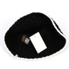 Universelle Chemie Edge Twist Schwarzer Strick-Eimerhut Strick