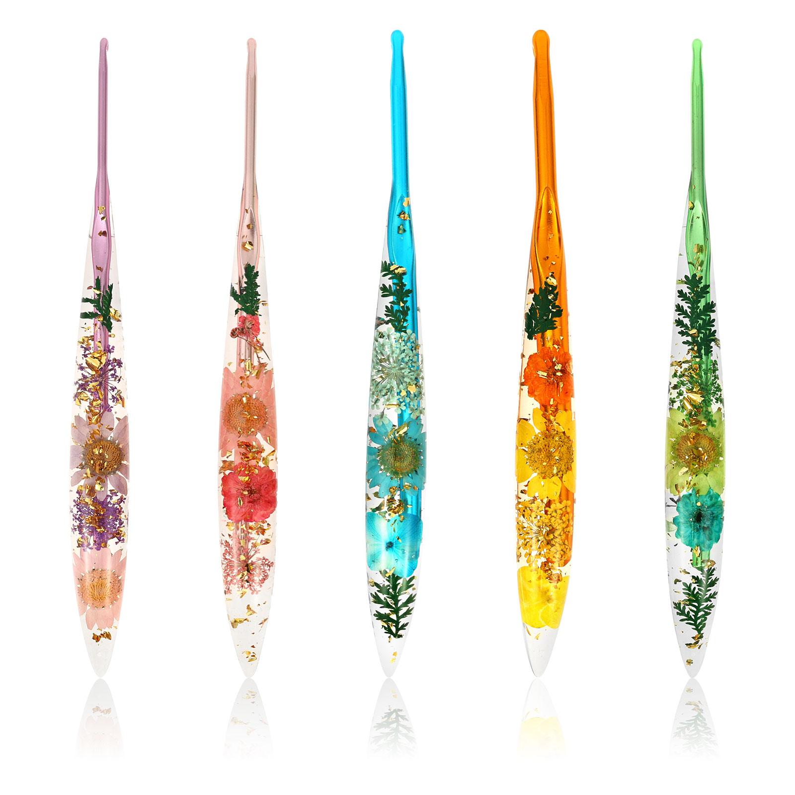 

5Pcs Aluminium Crochet Hooks Ergonomic Crochet Needles with Flower Handle Knitting Hooks Set for Knitting Sweaters Scarves Socks