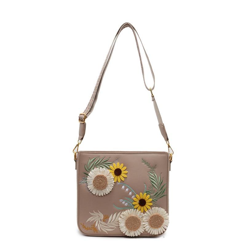 New Design Niche Embroidery Three-dimensional Sunflower Pastoral Bucket Bag Fashion Versatile Messenger Bag Women
