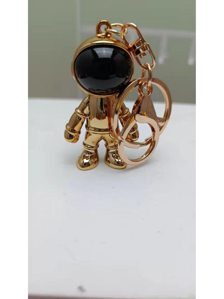 Trendy 3D Astronaut Keychain Pendant for Bags & Clothing