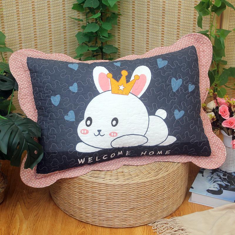 Soft and Comfortable Pillowcase Skin Friendly Breathable Fashionable Rustic Style Quilted Fabric Pillowcase Bedroom Decoration
