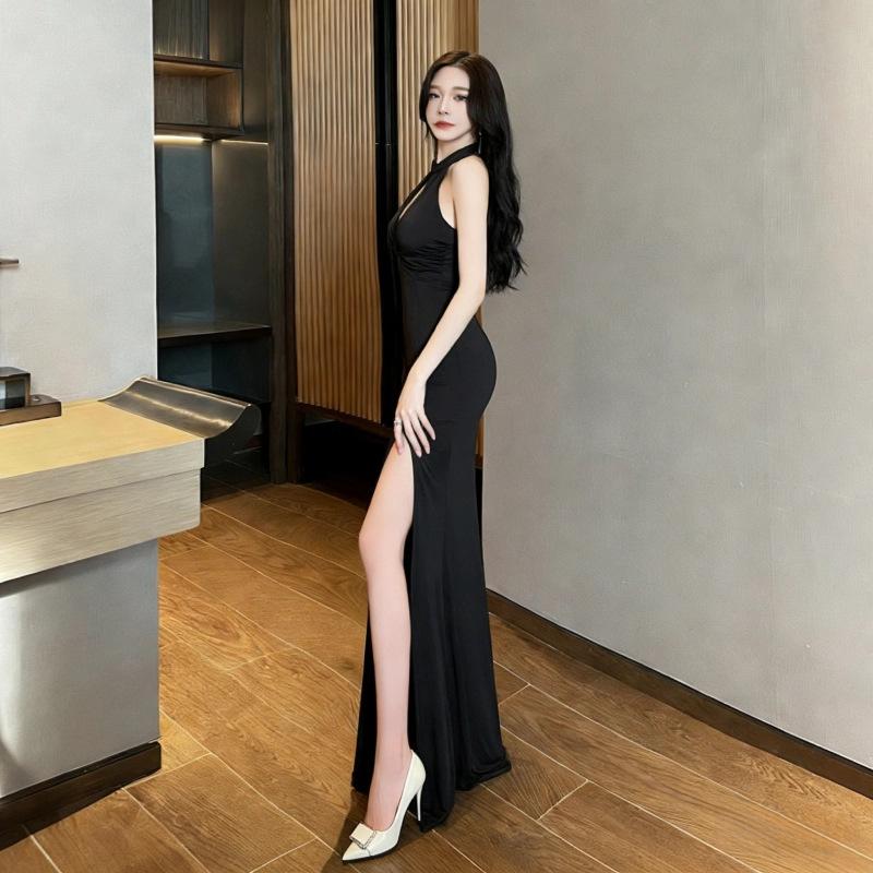 Black Evening Dress Women's New High-end Temperament Neck Host Sexy Harpoon Tail Split Harpoon Tail Dress