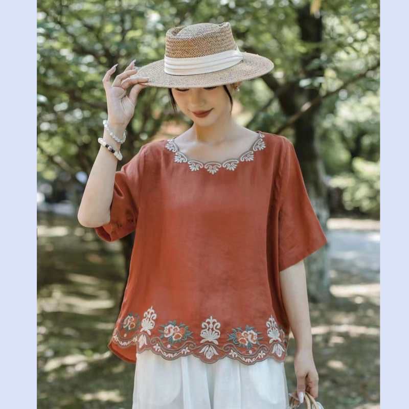 This year's new cotton and linen short-sleeved women's embroidery literary and retro style casual versatile loose round neck summer comfortable thin