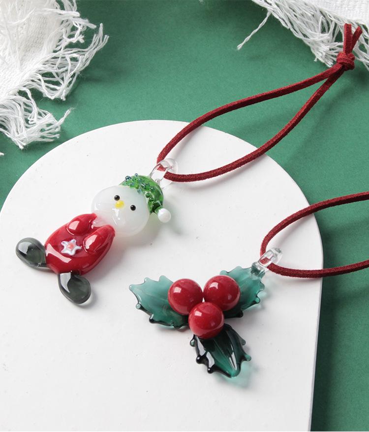 Zibo Glass Christmas Tree Ornaments: Wreaths, Berry Decorations, Gingerbread Men, and Car Accessories. Perfect for Small Christmas Gifts.