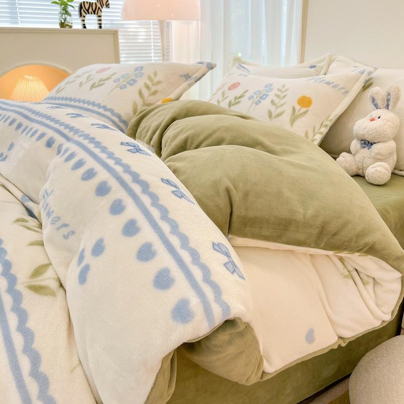 Thickened Milk Fleece Four-Piece Set, Coral Flannel Quilt Cover, Double-Sided Fleece Bed Sheet Quilt Cover, Bed Hat Three-Piece Set