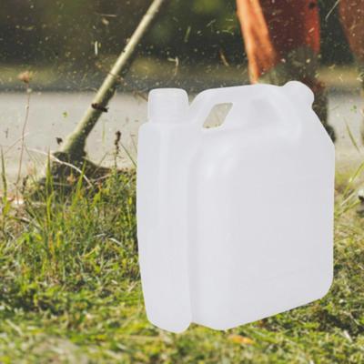 Mischung aus Brennstoffflasche Behälter mit 2 Dicke Abgabekartusche Abgabe